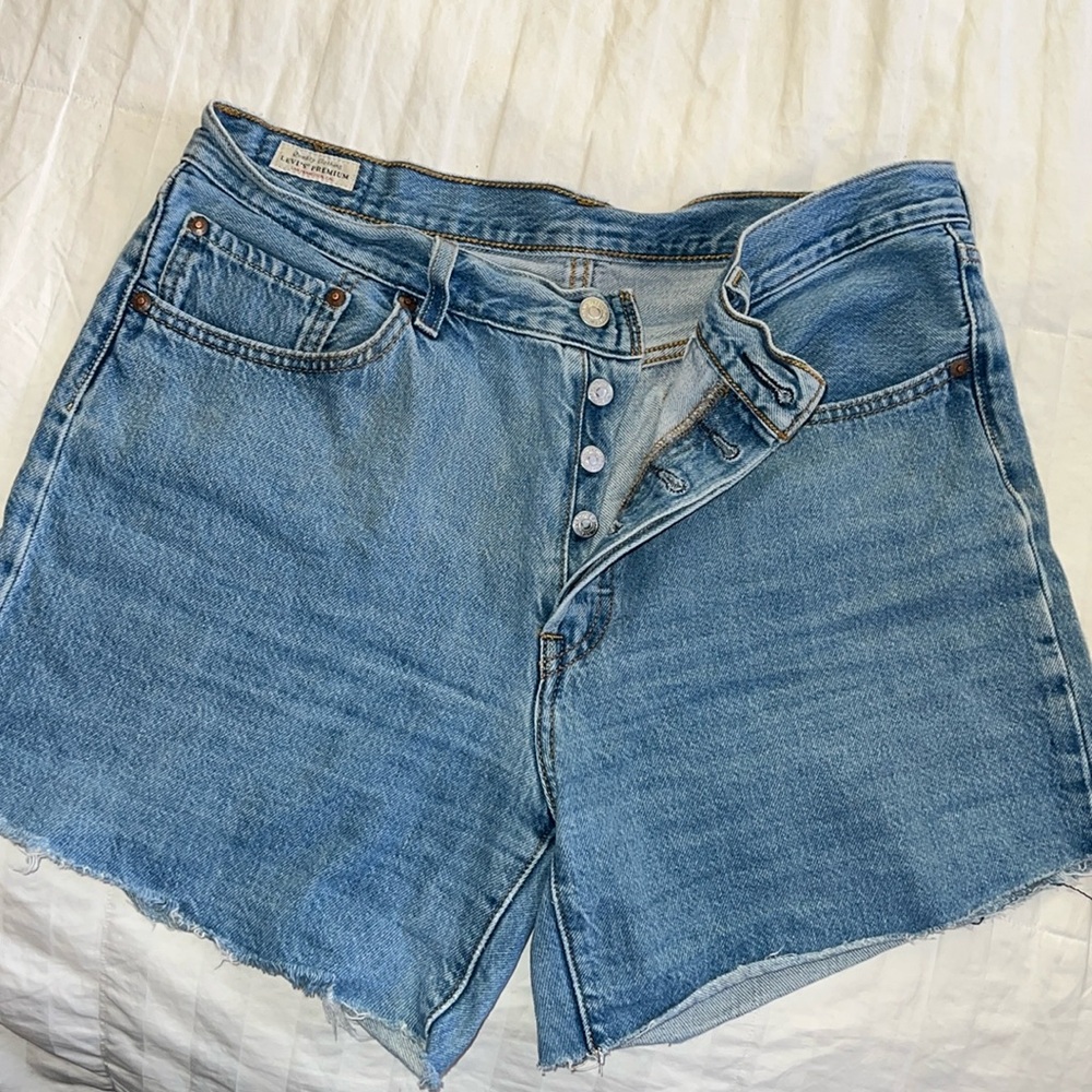 Levi shorts